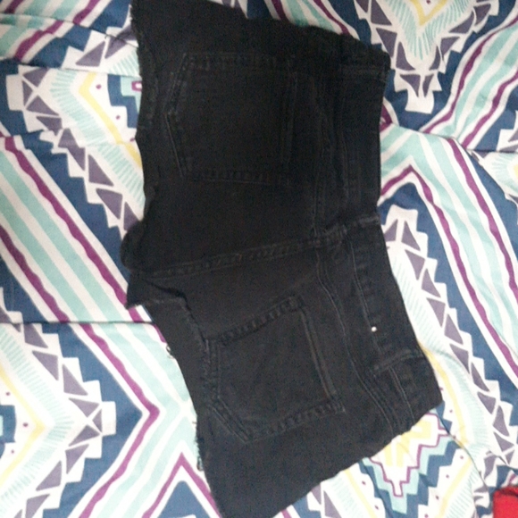 Shorts - Picture 2 of 2